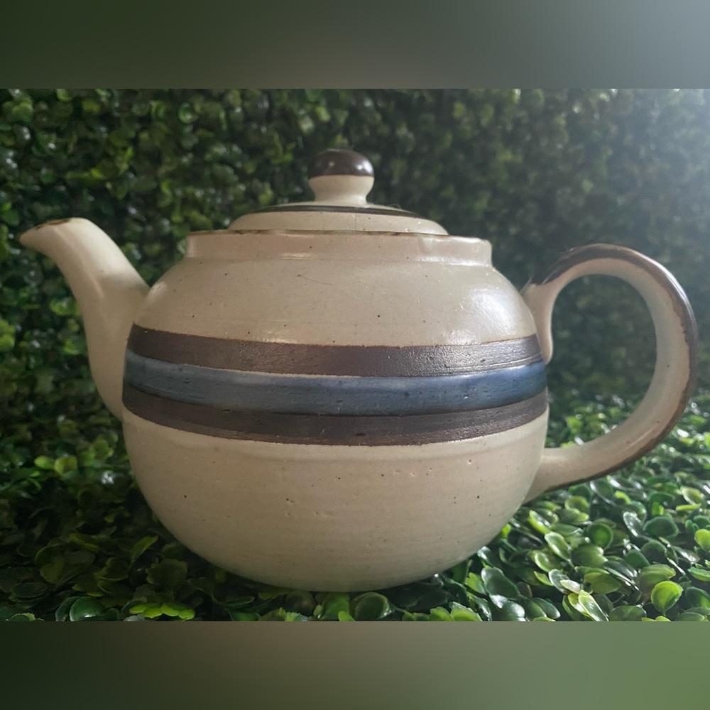 Ceramic Tea Pot
